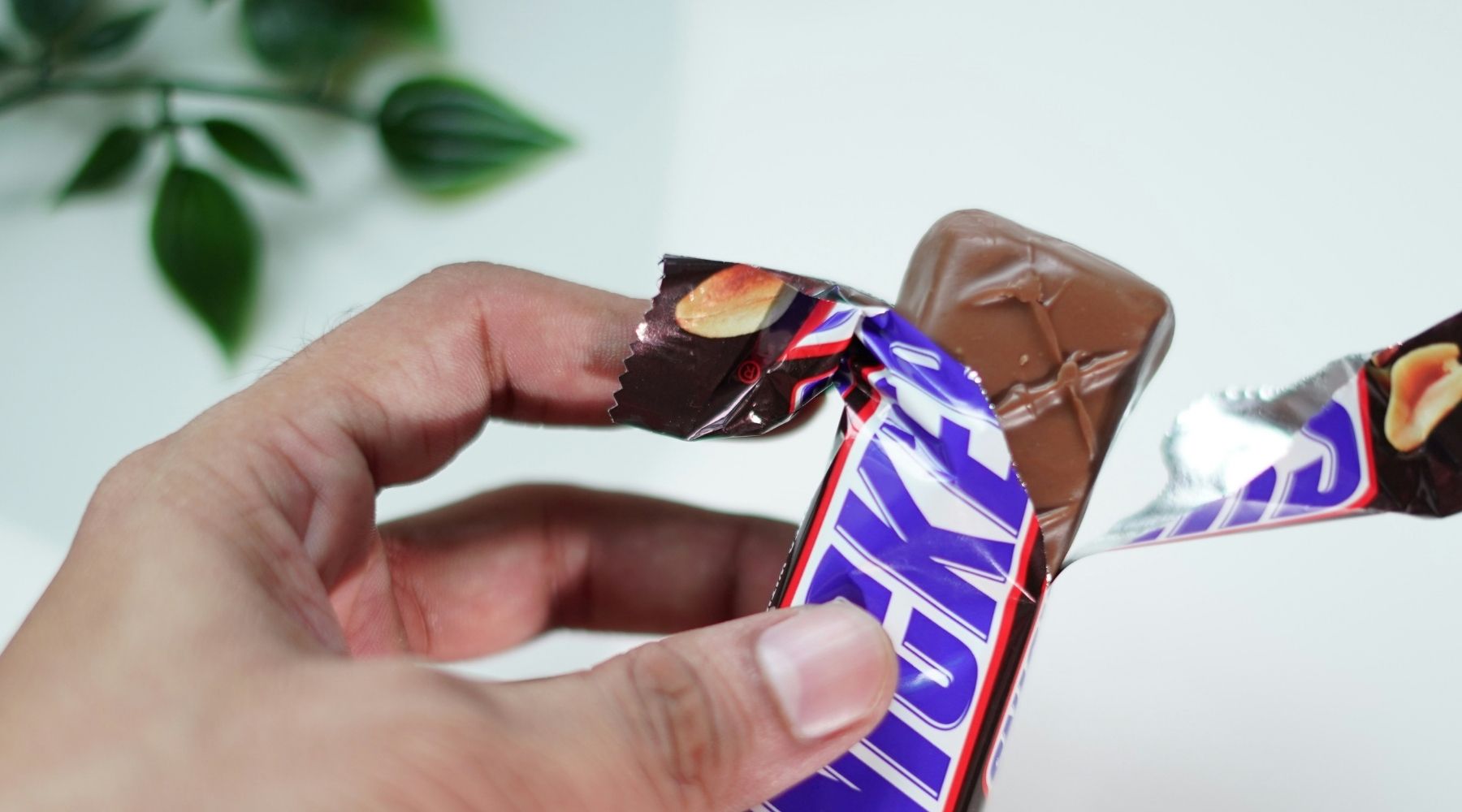Snickers Inspired Hot Chocolate Recipe: Sip A Candy Bar In A Mug